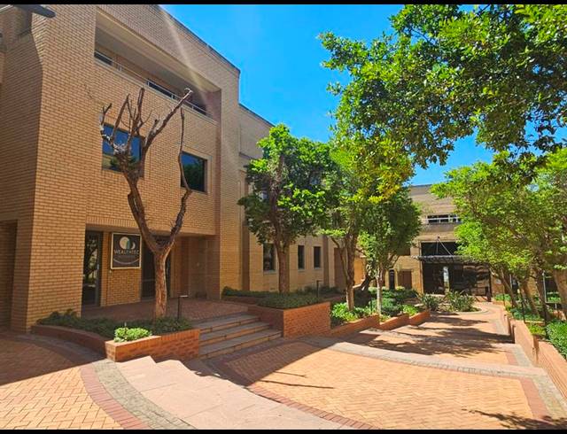 BUSINESS PROPERTY TO RENT IN NIEUW MUCKLENEUK